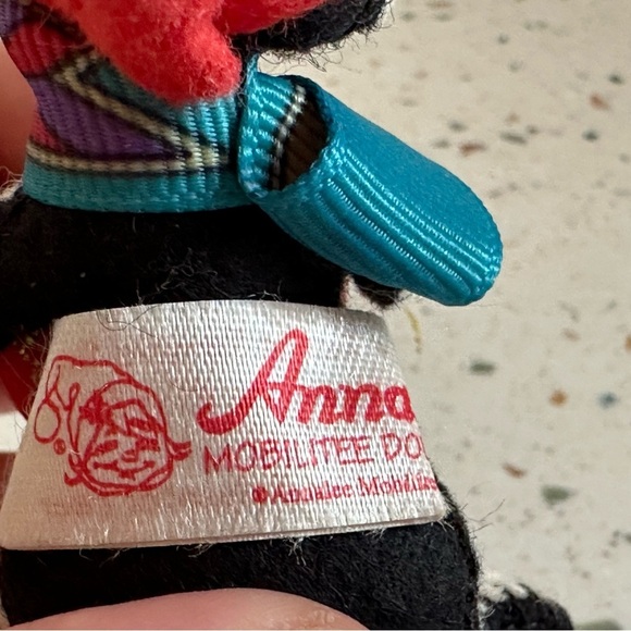 Vintage Annalee 1999 Penguin Christmas Ornament - Picture 4 of 5